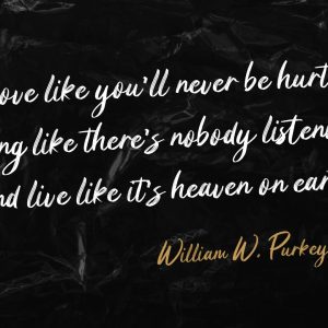 Genyvila Handbrush Business Font