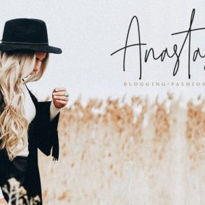 Monttrela Handwritten Font