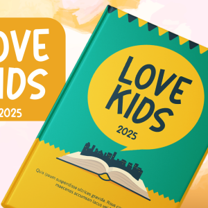 Mathewo Playful Display