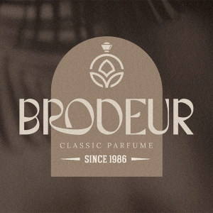 Greenos Display Modern Sans